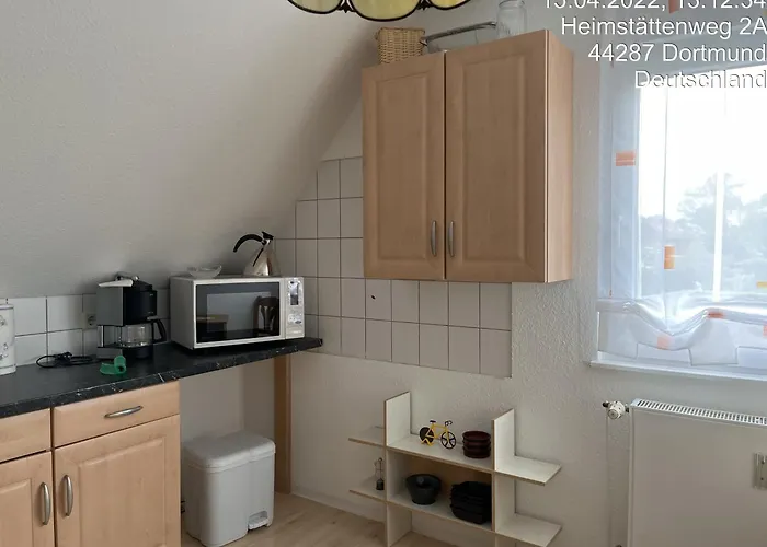 Im 2 Familienhaus Lägenhet