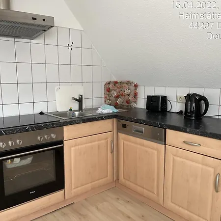 Apartment Im 2 Familienhaus